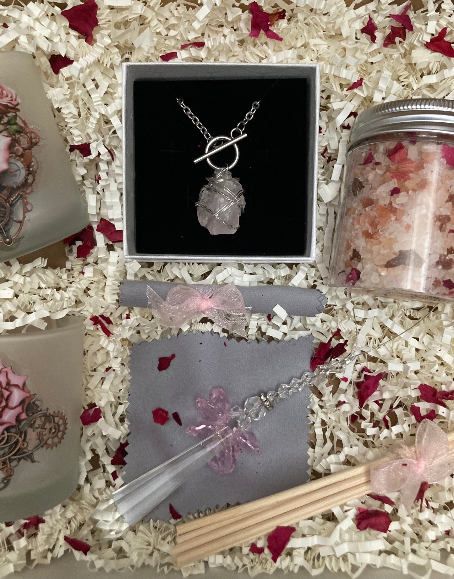 The Rose Quartz Necklace Gift Box - Rescinti