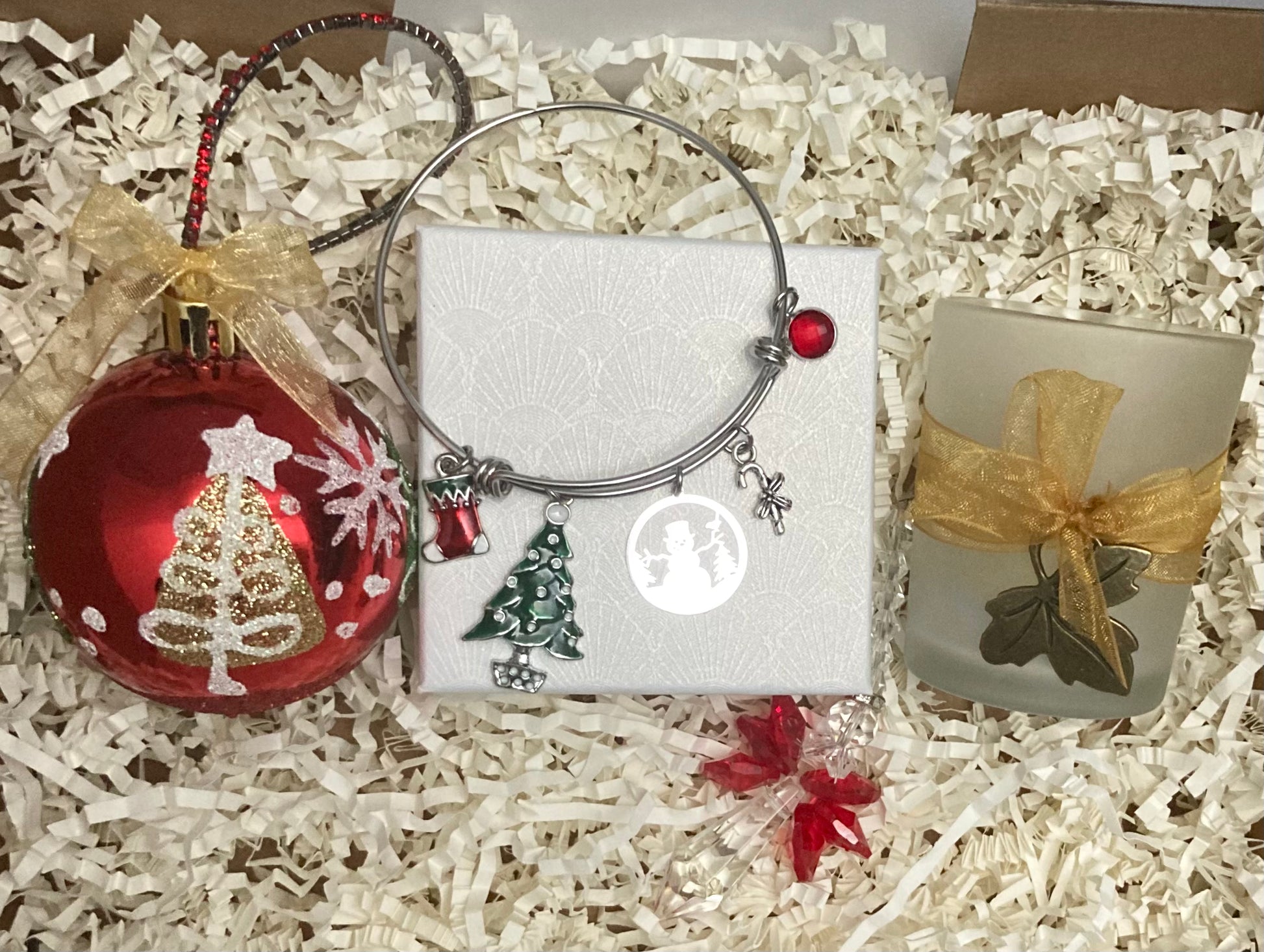 The Christmas Tree Gift Pack Hamper - Rescinti