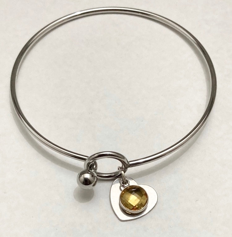 Stainless Steel Heart Charm Bangle - (Twelve Colours Available) - Rescinti