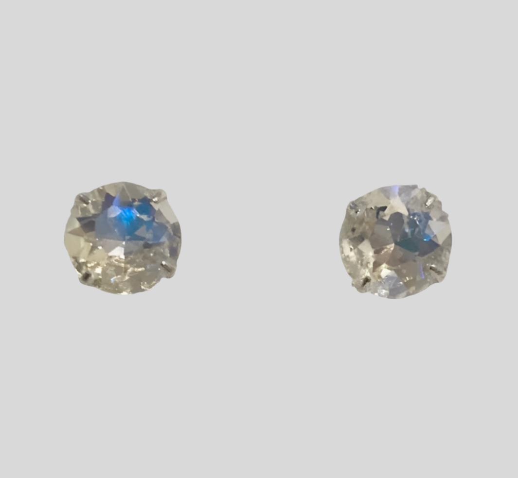 Staple Sterling Silver Round Crystal Stud Earrings - (Twenty Seven Colours Available) - Rescinti