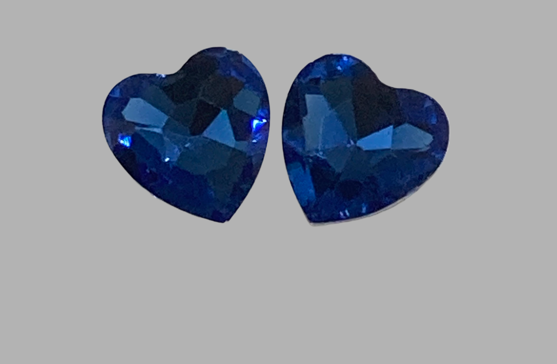 Stainless Steel Heart Crystal Stud Earrings - (Twenty Colours Available) Hypoallergenic - Rescinti