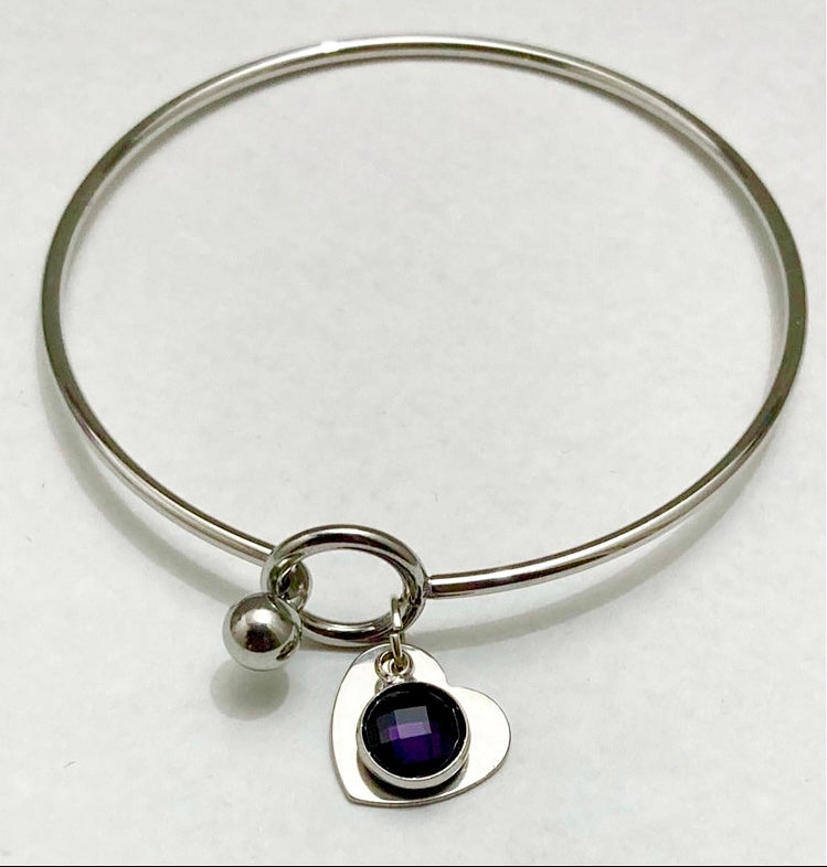 Stainless Steel Heart Charm Bangle - (Twelve Colours Available) - Rescinti