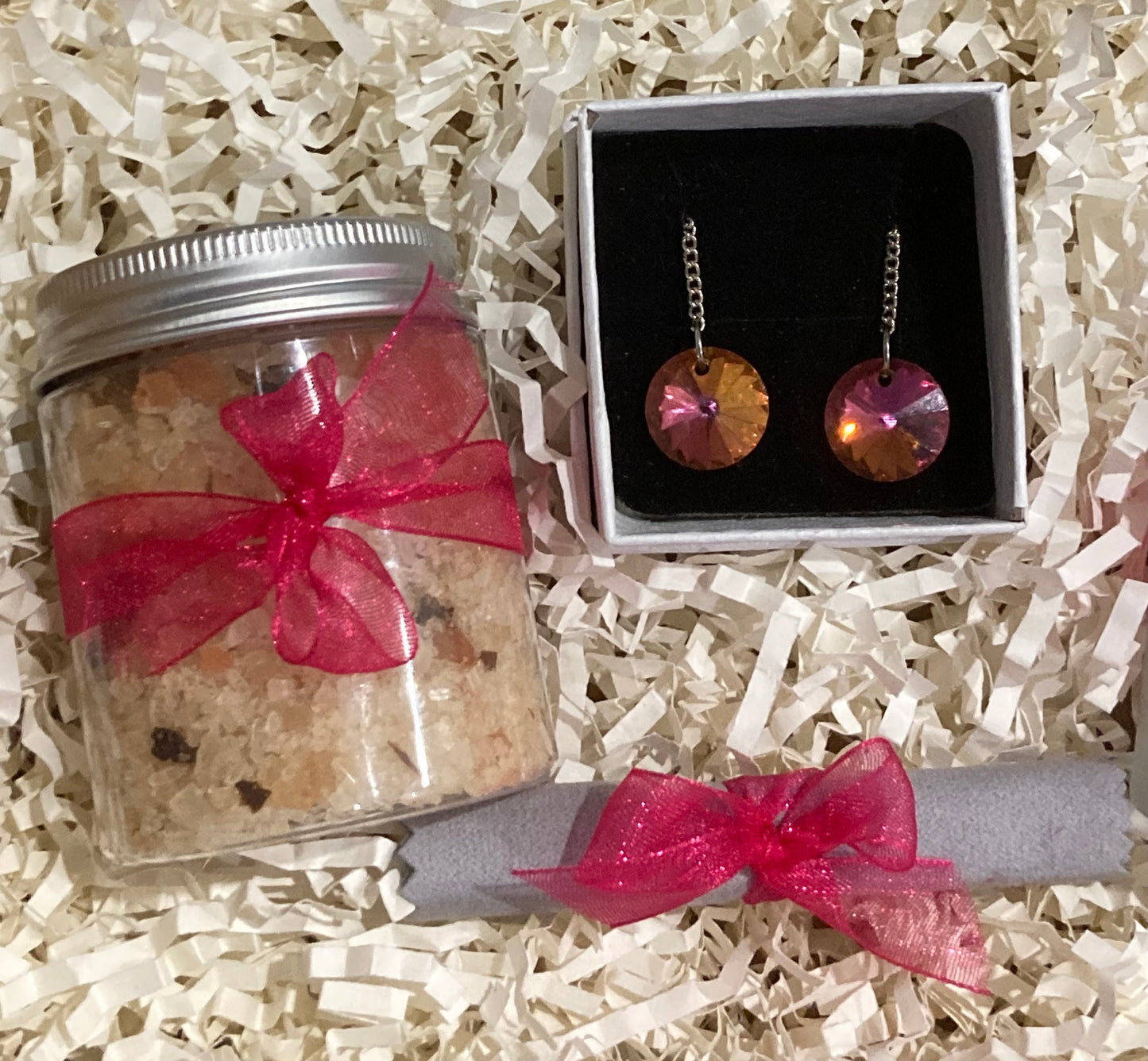 The Fuchsia Dangle Earring Gift Pack Hamper - Rescinti