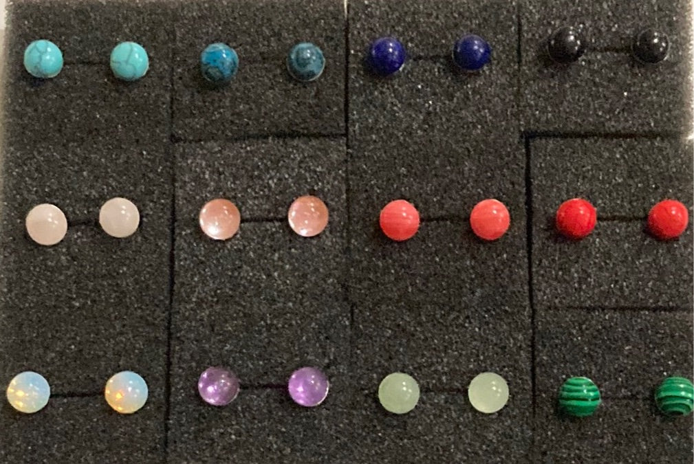 Round Crystal Gemstone Stud Earrings - (Twelve Colours Available) - Rescinti